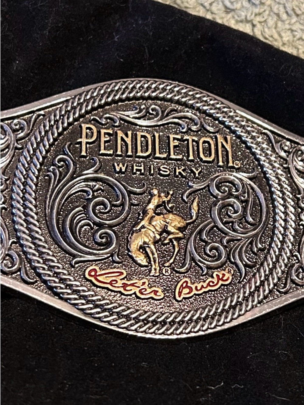 Montana Silversmiths Silver-Tone Belt Buckle with Gold Accents